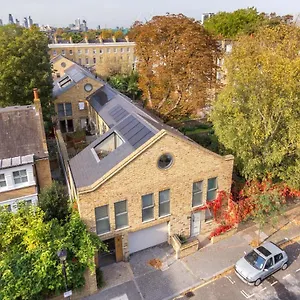 https://xavier-cottage.brighton-hotels-england.com